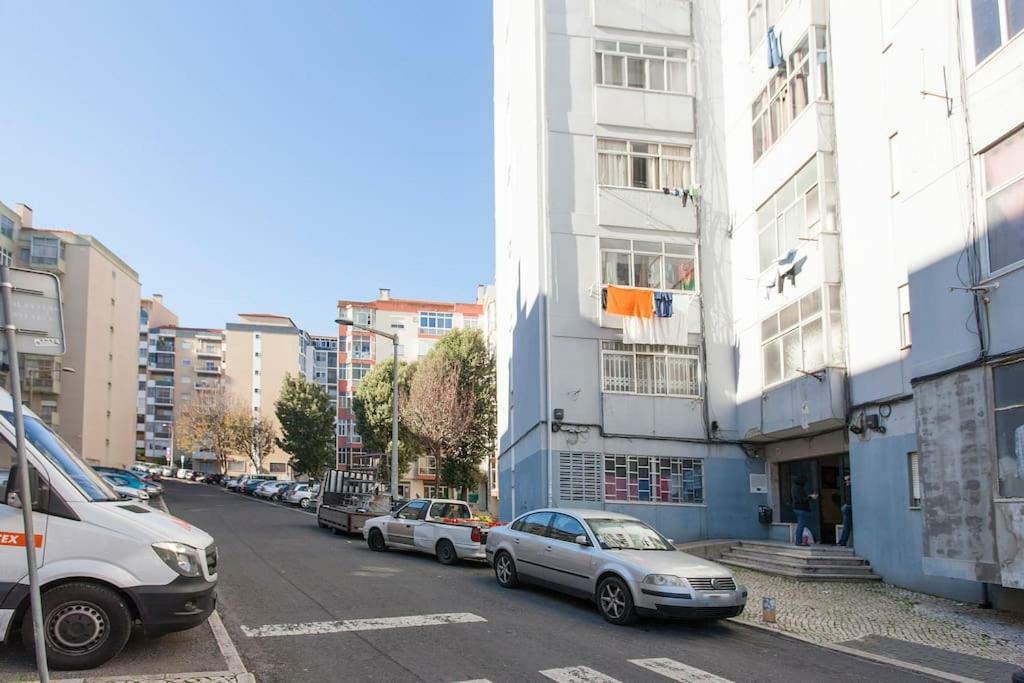 Апартаменты In Bed With Lisbon 5N Амадора Экстерьер фото